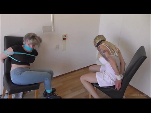 ❤️ Süchtig / gefesselt und geknebelt / Jungfrau in Nöten ❤ Porn video bei de.xxxdesichudai.ru ️❤